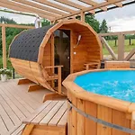Luxury For 5 People, Zone Duszniki Zdrój
