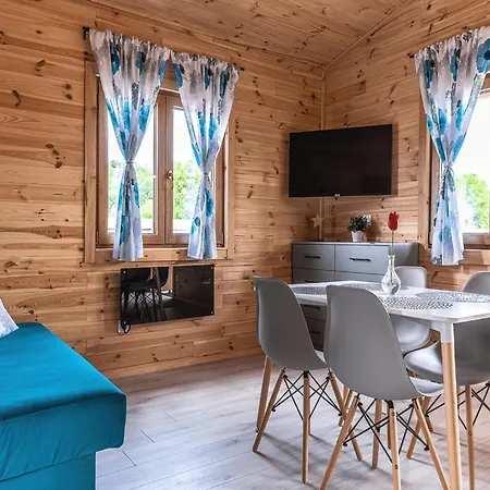 Luxury For 5 People, Zone Σπίτι διακοπών