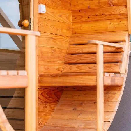 Luxury For 5 People, Zone Σπίτι διακοπών *
