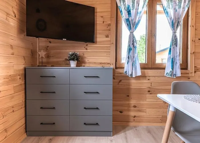 Luxury For 5 People, Zone Casa vacanze